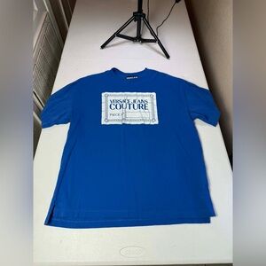 VERSACE JEANS COUTURE
Box Logo Graphic Tee Sz M